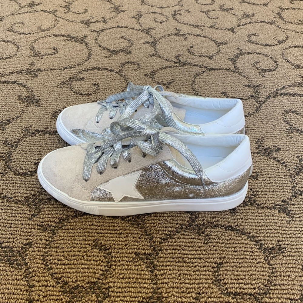 nature breeze star lace up shoe